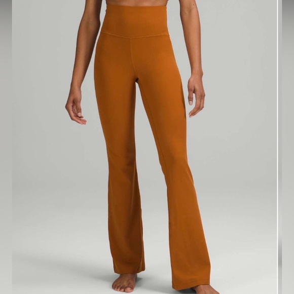 Lululemon Groove Super-High-Rise Flared Pant Nulu • Butternut Brown • Size 8 - Picture 1 of 5